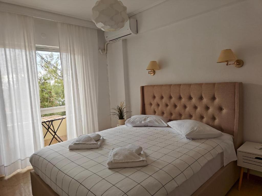 Hotel Rania Лутра-Едіпсу Екстер'єр фото